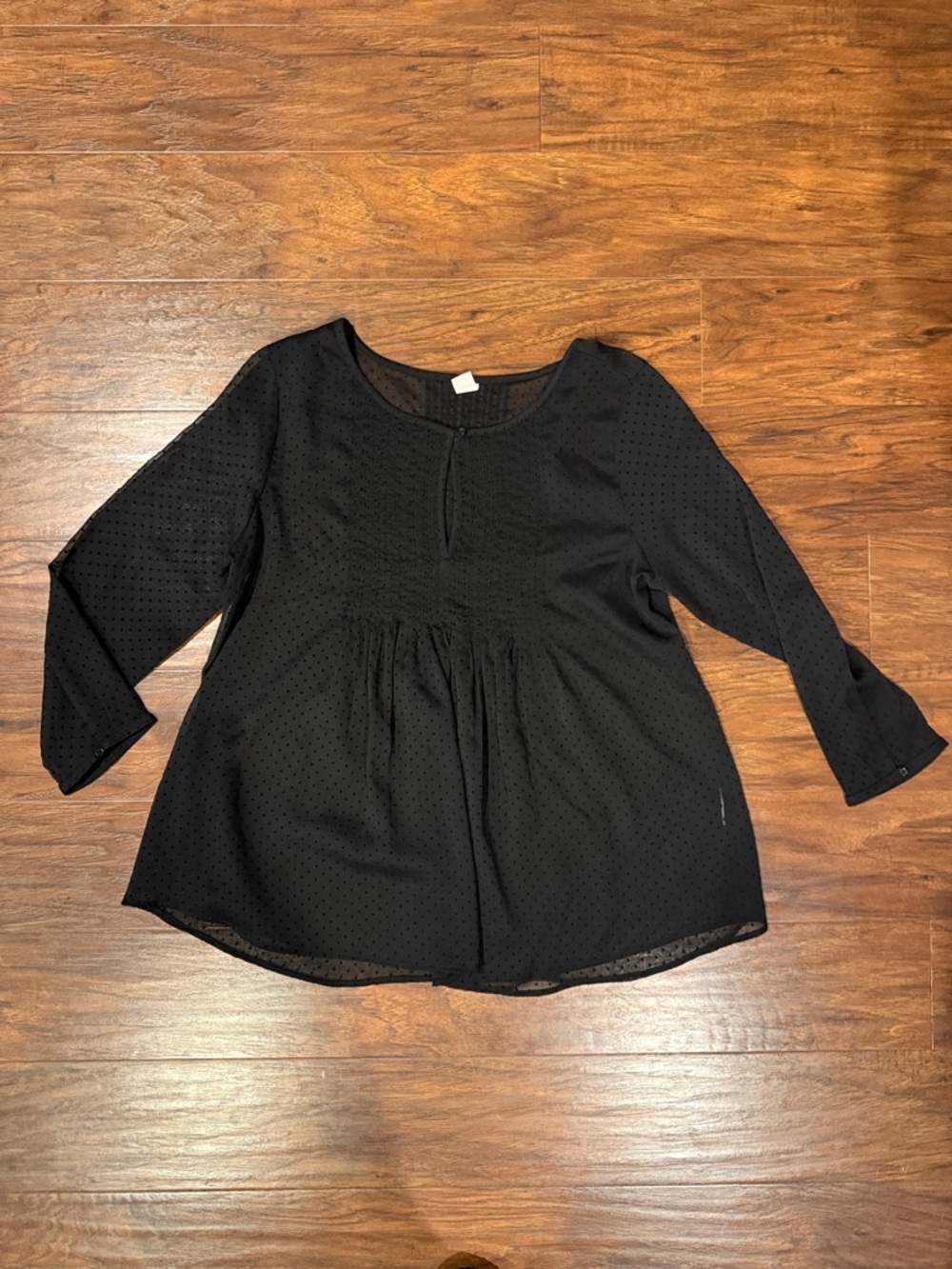 Old Navy Black Swiss-Dot Peasant Top